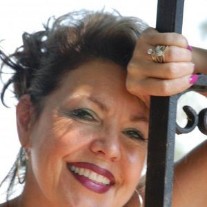 Meet your Posher, Jackie tate